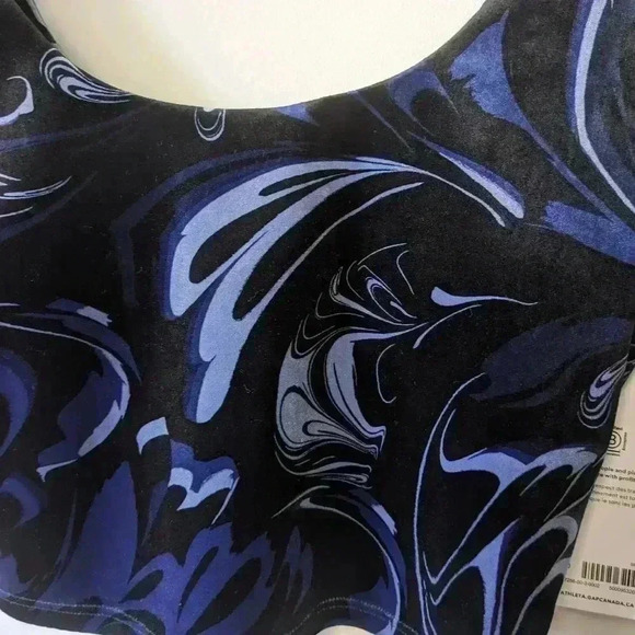 NWT ATHLETA Sport CROP top velvet texture size small support inside the shirt - Picture 6 of 15